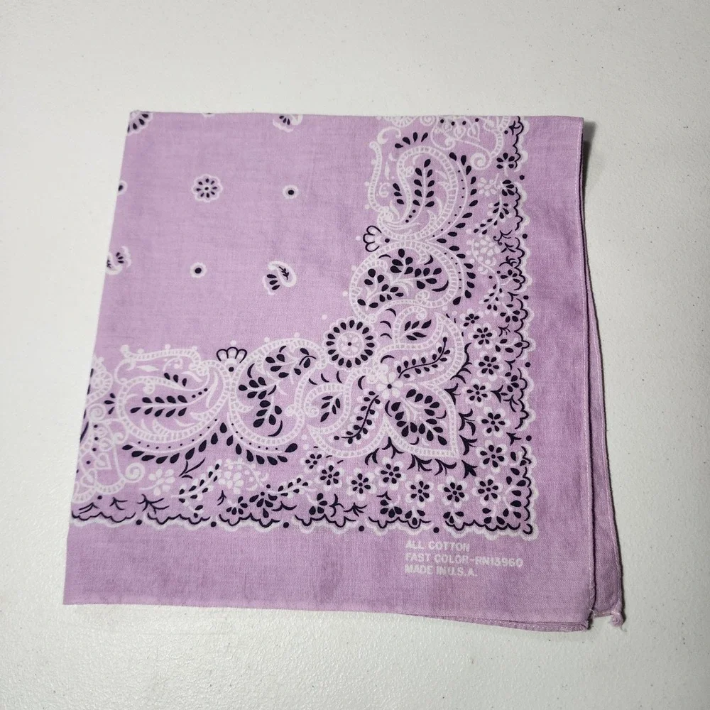 Vintage Lavender Paisley Bandana All Cotton Made in USA RN13960 Purple Scarf